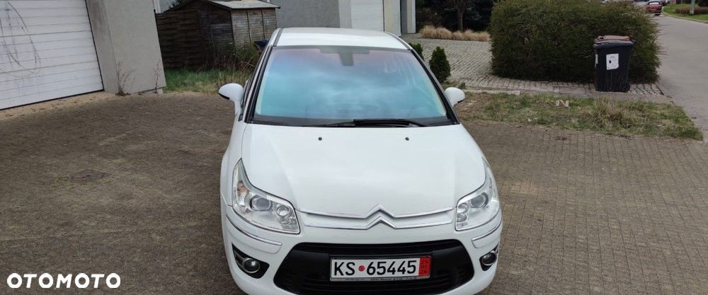 Citroën C4 HDi 110 FAP EGS6 Exclusive - 24