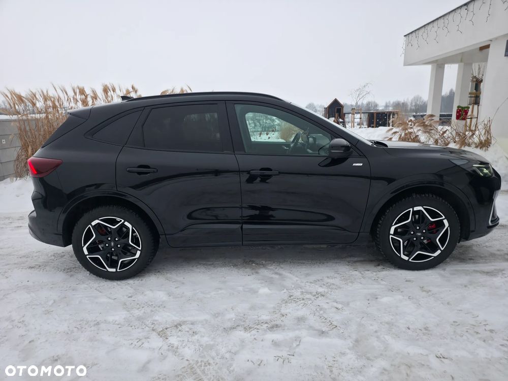 Ford Kuga 2.5P PHEV FWD ST-Line X eCVT - 3