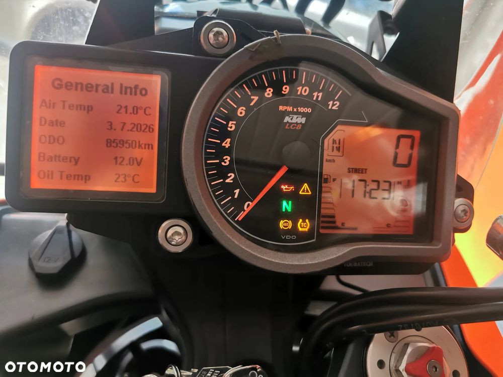 KTM Adventure - 11