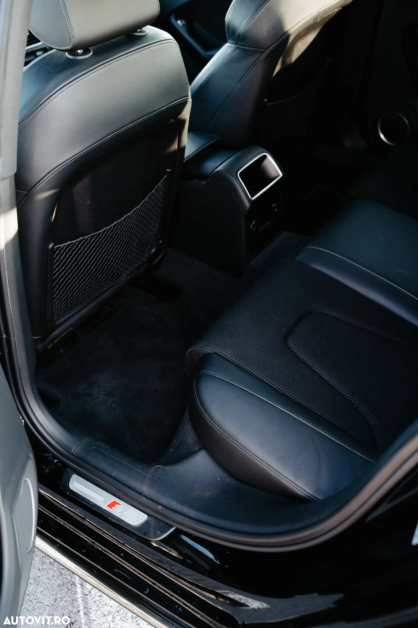 Audi A4 2.0 TDI DPF clean diesel multitronic S line Sportpaket - 21