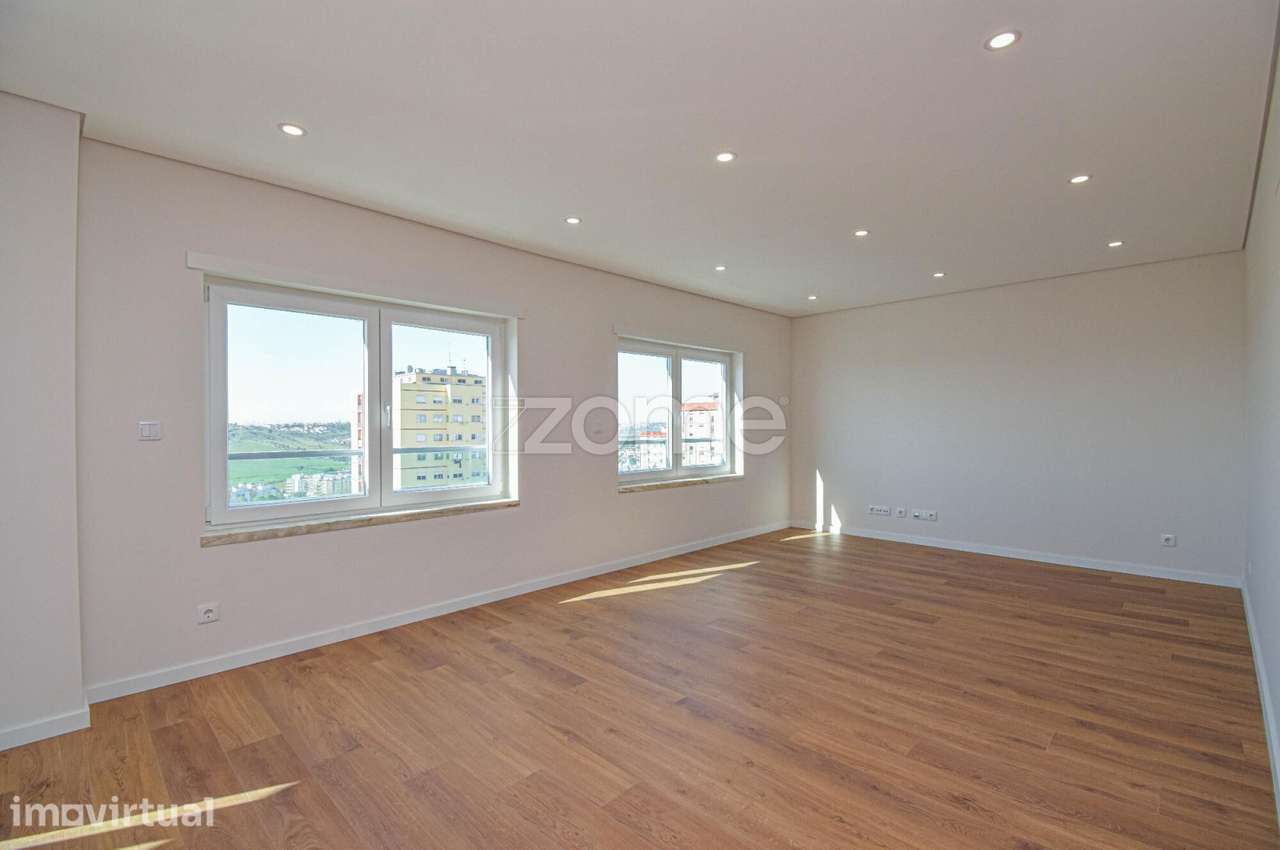 Apartamento T2 c/ varanda vista Rio - Grande imagem: 4/21