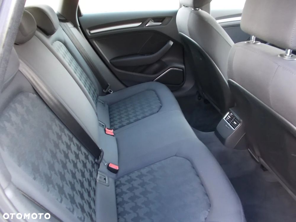 Audi A3 2.0 TDI sport - 9