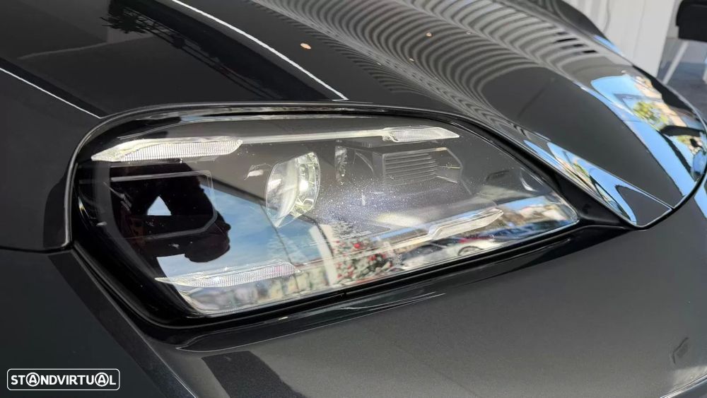 Porsche Taycan Standard - 40