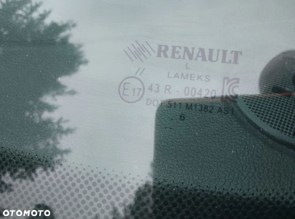 Renault Clio 1.2 16V Life Euro6 - 11