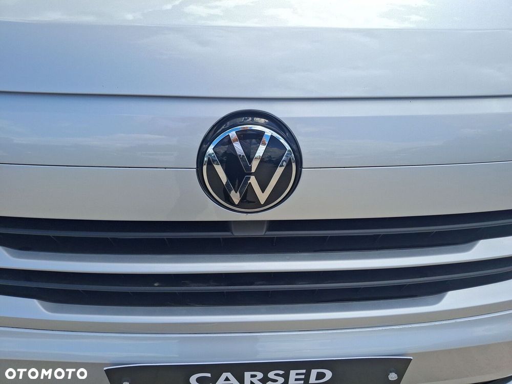 Volkswagen Caravelle - 12