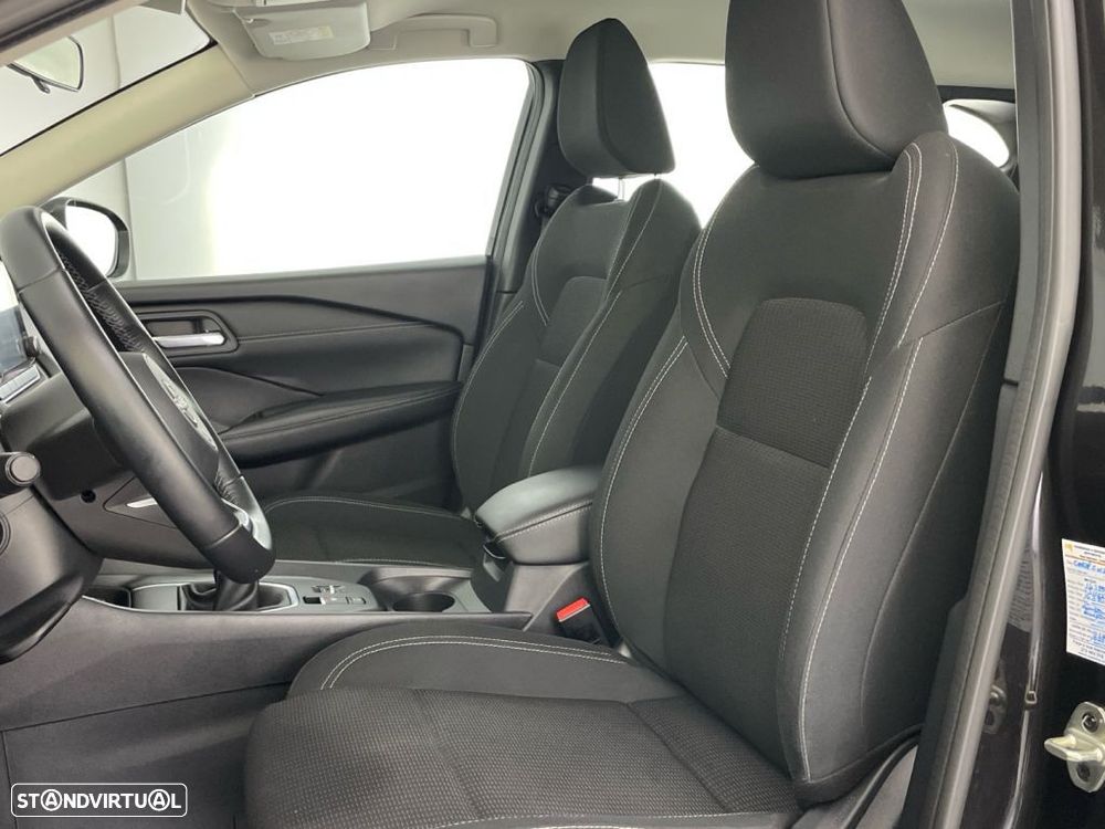 Nissan Qashqai 1.3 DIG-T Acenta — fotografia 17