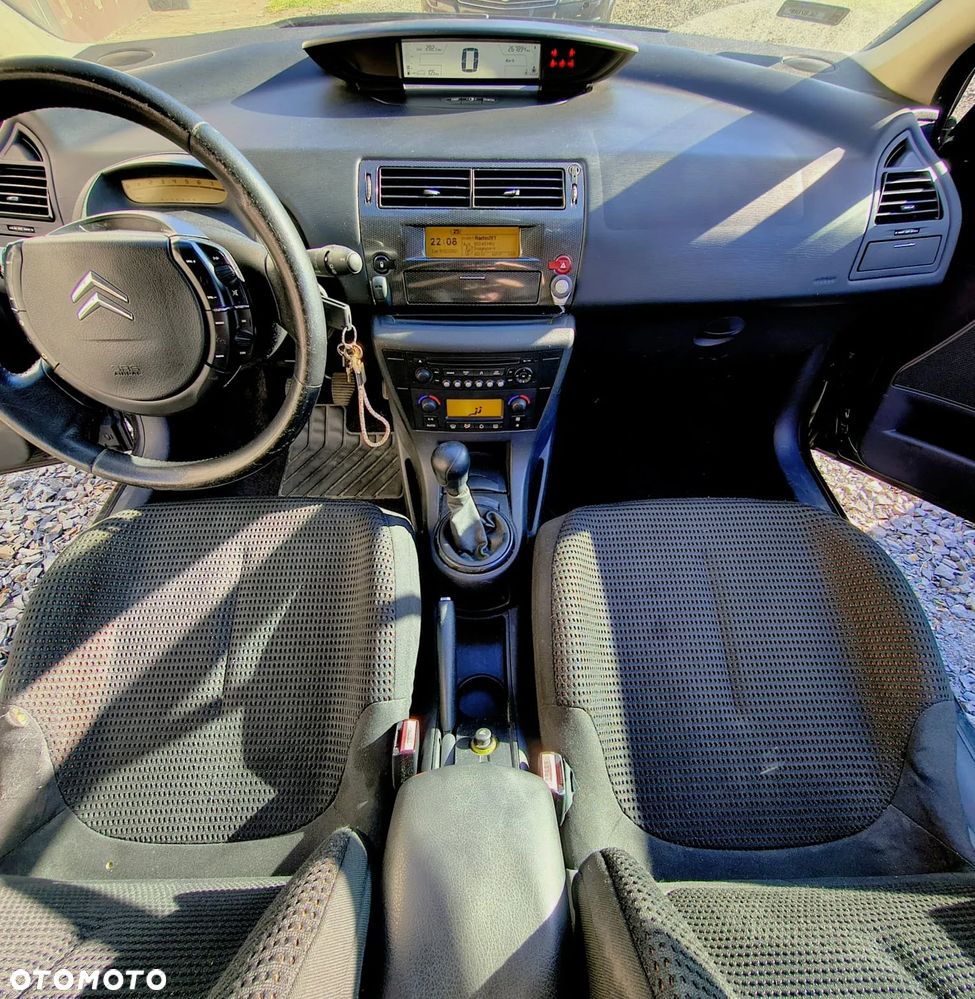 Citroën C4 1.6 16V Impress - 4
