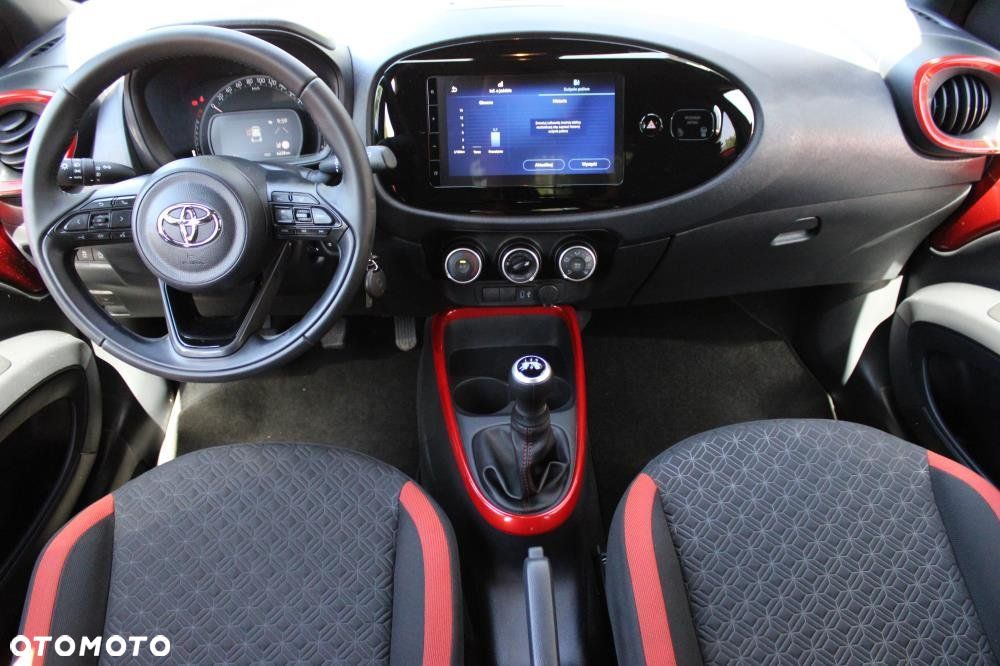 Toyota Aygo X - 10