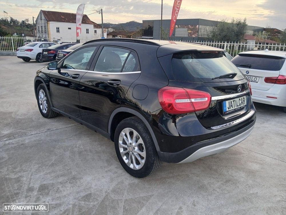 Mercedes-Benz GLA 200 (CDI) d 7G-DCT - 8