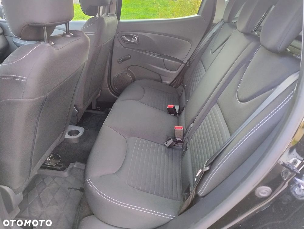 Renault Clio 1.2 16V 75 Limited - 22