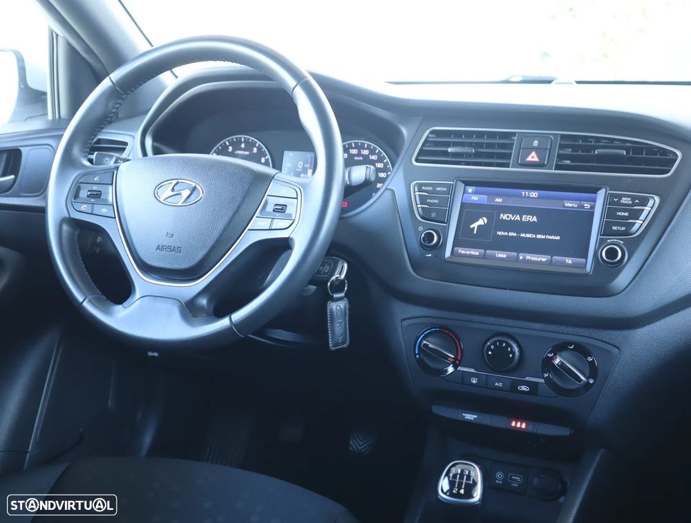 Hyundai i20 - 35