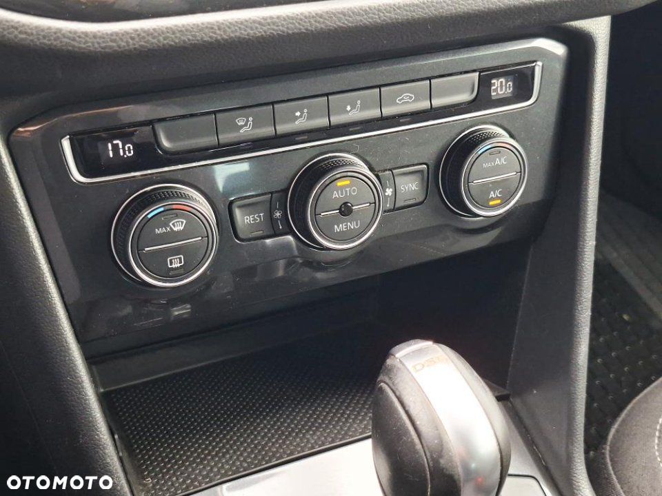 Volkswagen Tiguan - 31