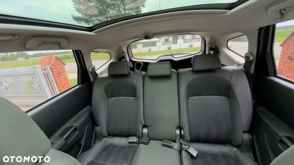 Nissan Qashqai+2 - 18