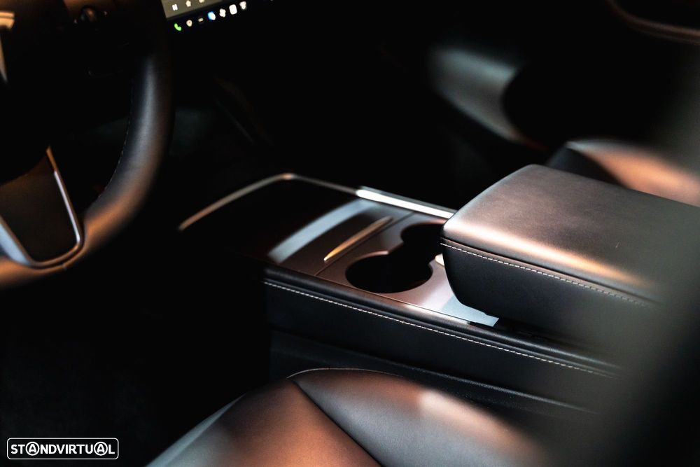 Tesla Model Y Tração Traseira - 8