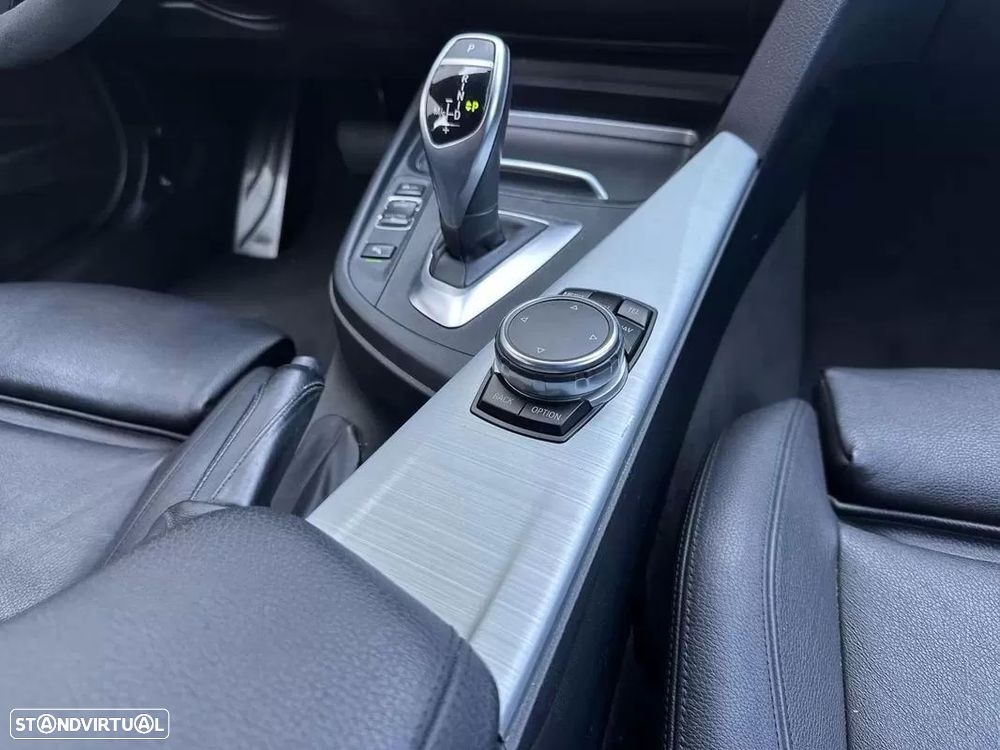 BMW 320 d Pack M Auto - 45