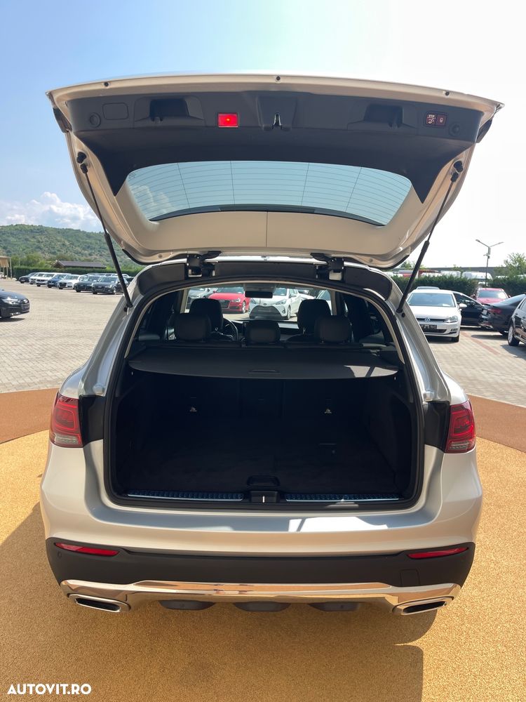 Mercedes-Benz GLC 300 d 4MATIC 9G-TRONIC - 25