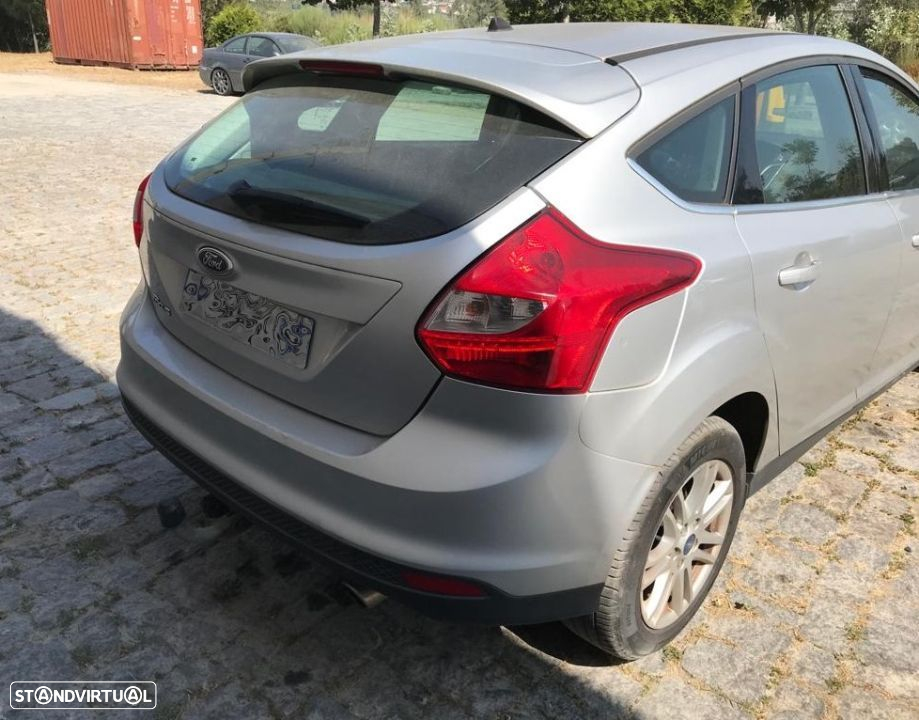 Ford Focus III 2.0 Tdci 2012 para peças - 4