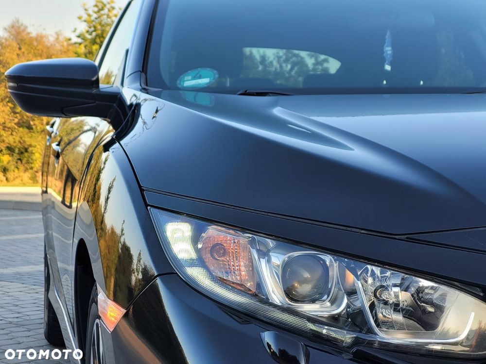 Honda Civic 1.0 i-VTEC Turbo Executive Premium - 8