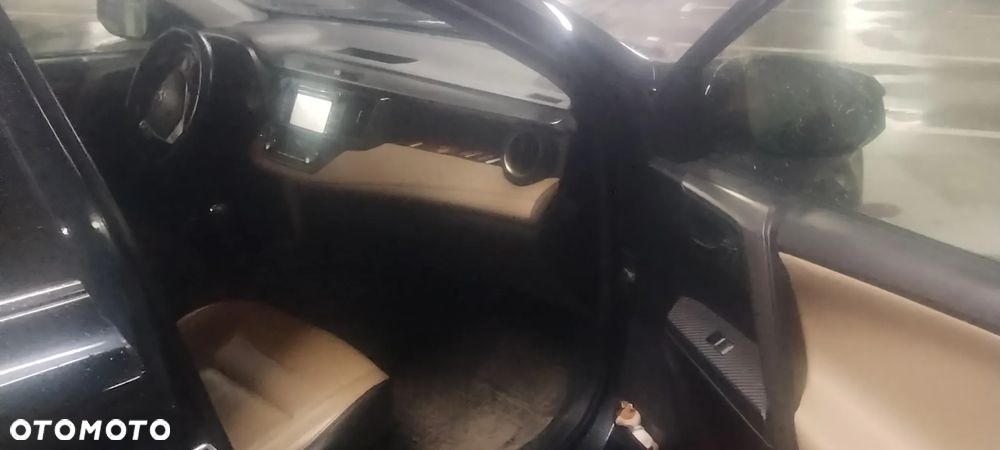 Toyota RAV4 2.0 D-4D Prestige - 5