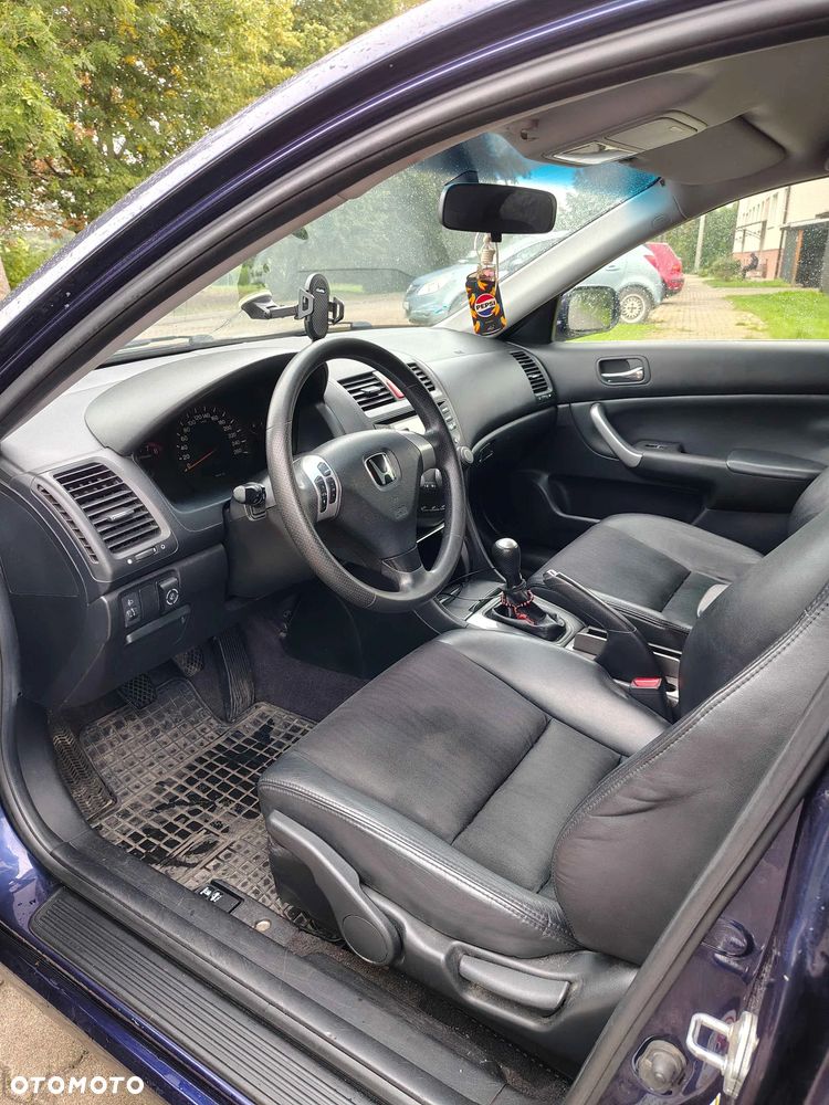 Honda Accord 2.0 Comfort - 8
