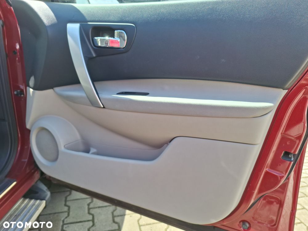 Nissan Qashqai - 32