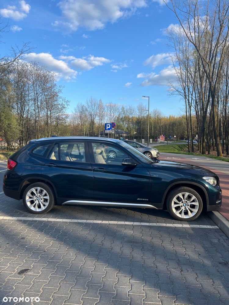 BMW X1 xDrive20d - 15