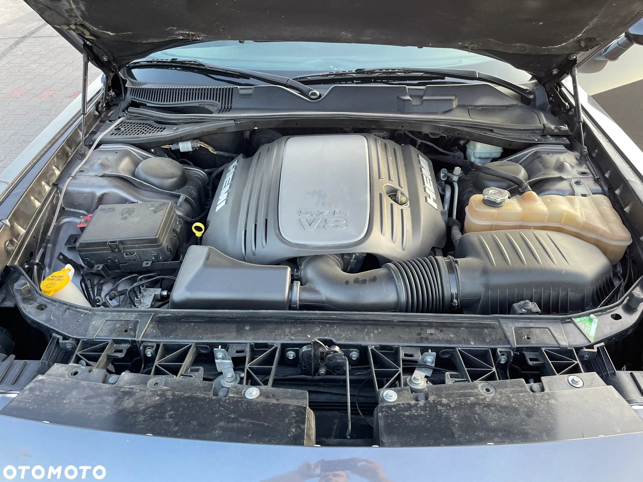 Dodge Challenger 5.7 R/T - 9