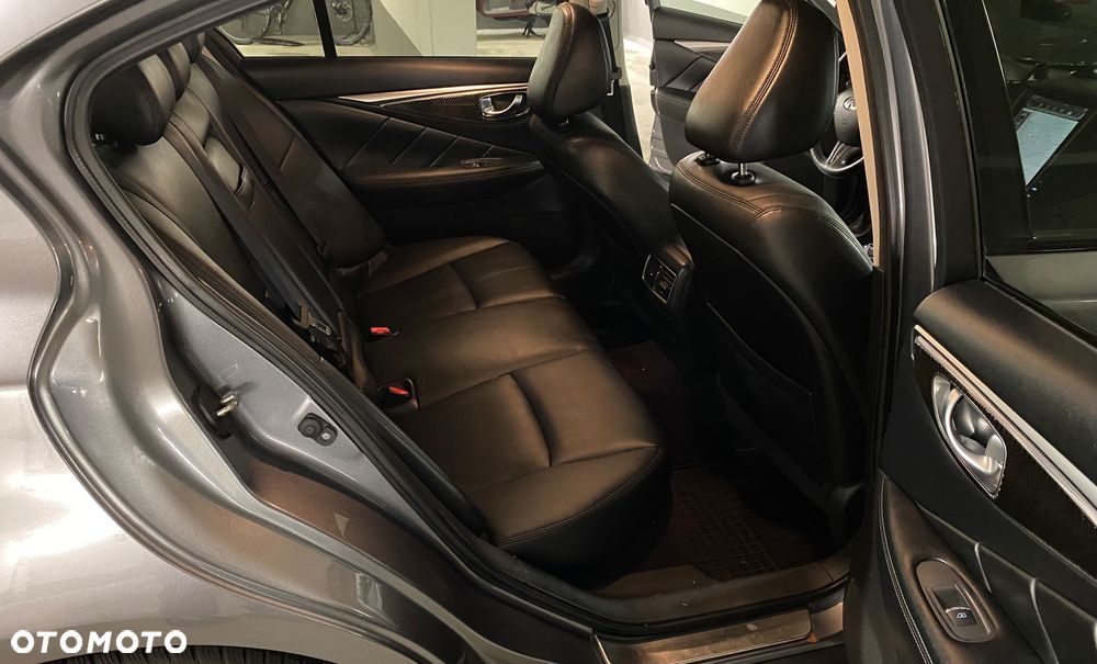 Infiniti Q50 - 20