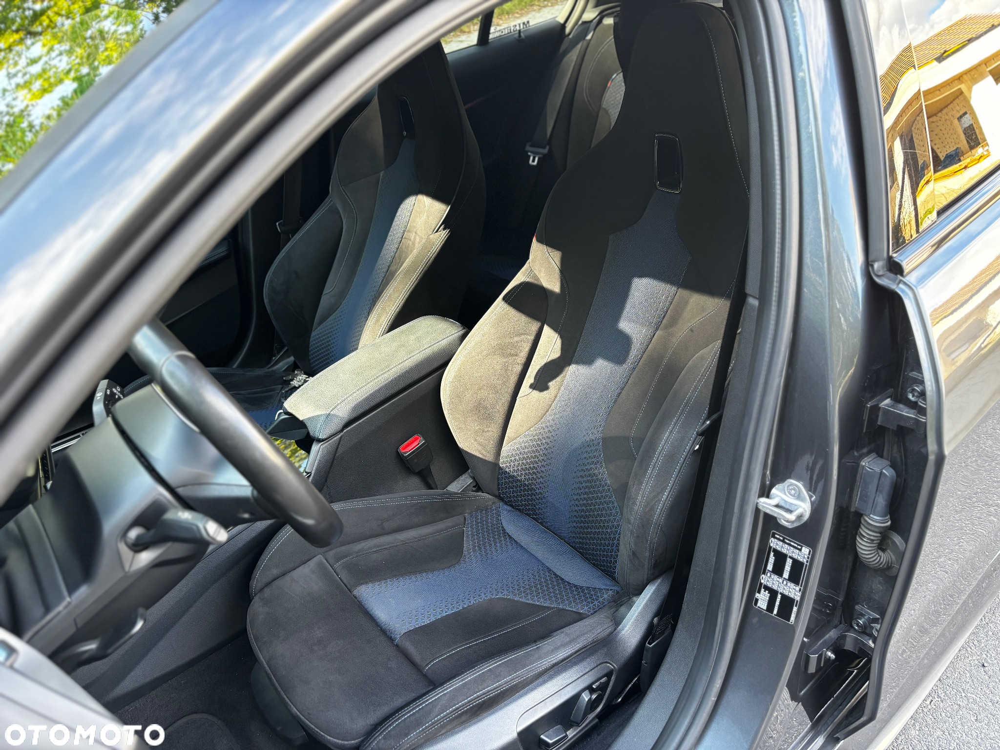 BMW Seria 1 118i M Sport - 21