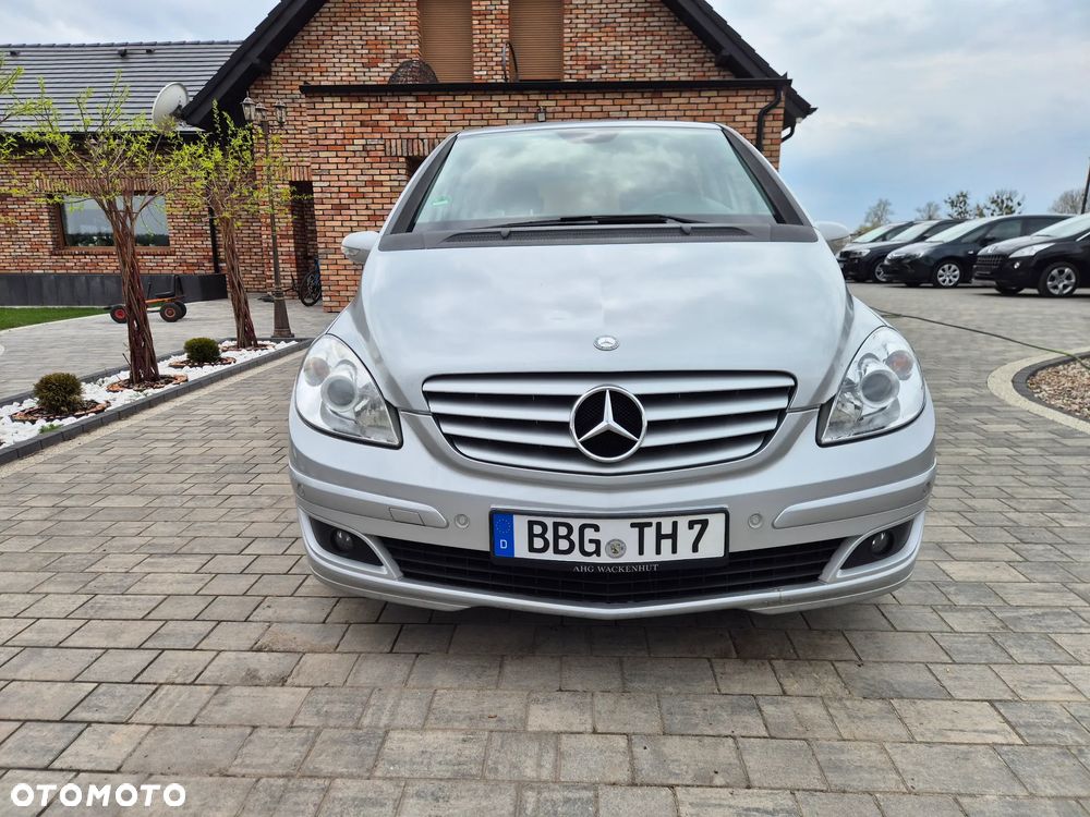 Mercedes-Benz Klasa B 200 CDI Autotronic - 8