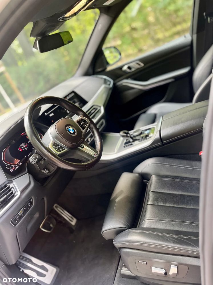 BMW X5 xDrive40d mHEV - 22