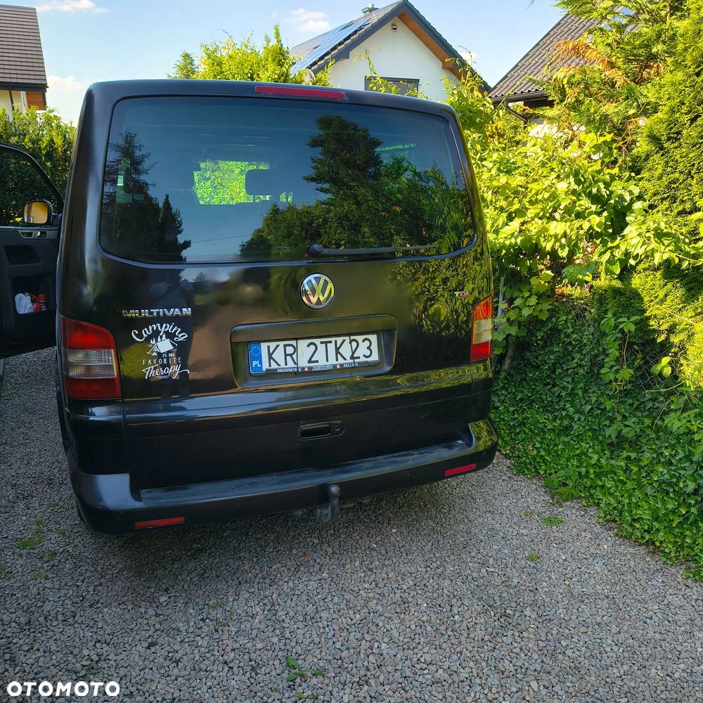 Volkswagen Multivan - 5