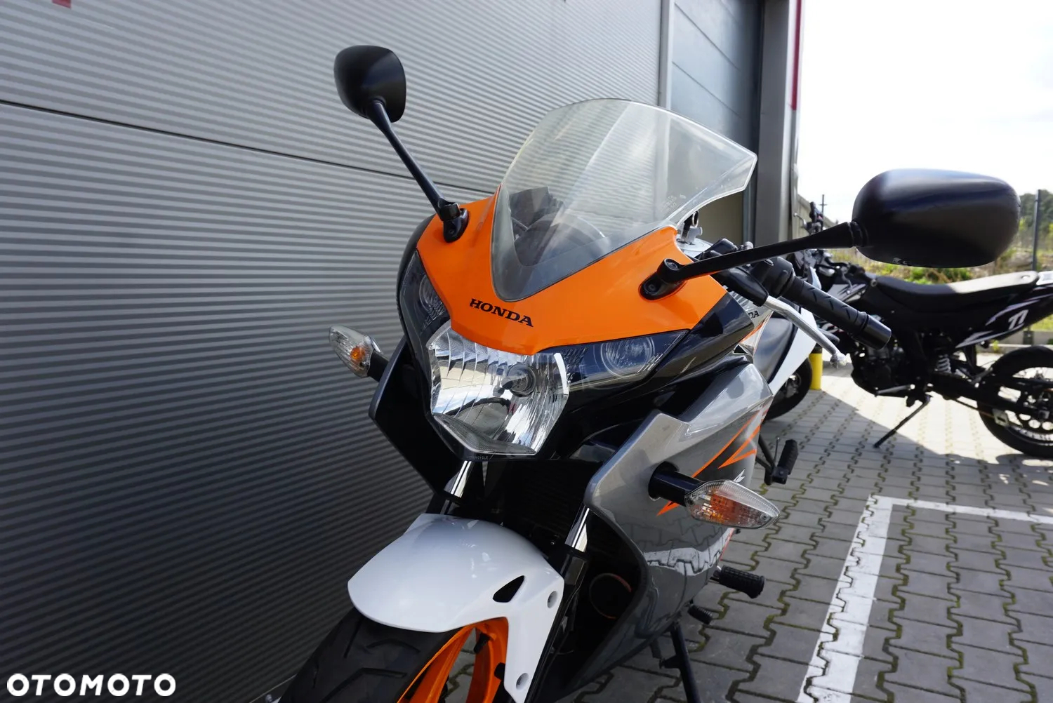 Honda CBR - 6