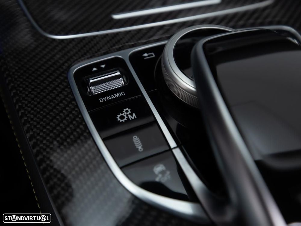 Mercedes-Benz E 63 AMG S 4-Matic+ — fotografia 34