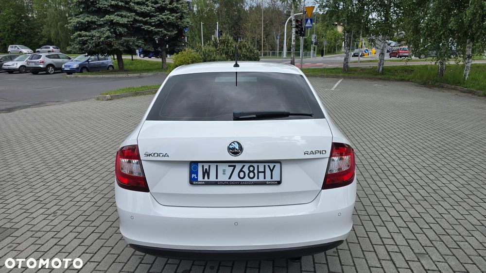 Skoda RAPID 1.0 TSI Ambition - 14
