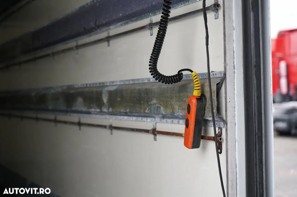 Iveco DAILY 35-140 / 4.2 M CONTAINER / LIFT / TWIN GVWR: 3500 KG / IMPORTAT - 22