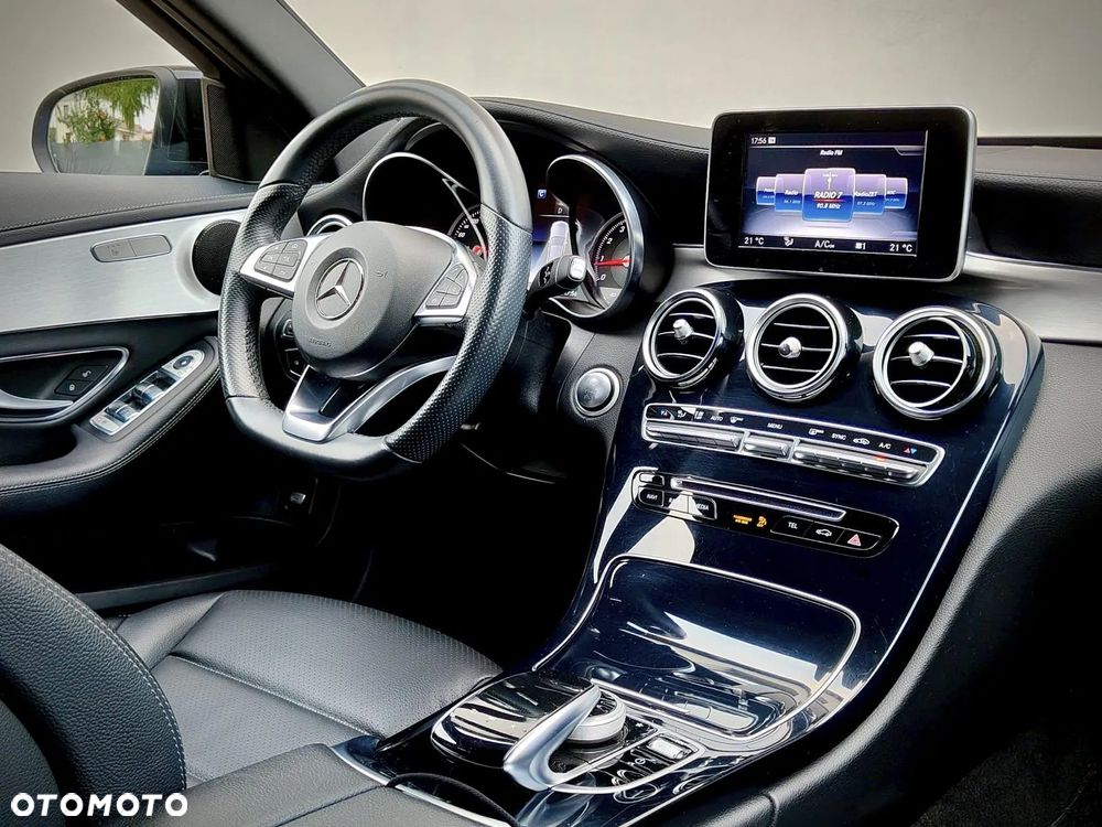 Mercedes-Benz Klasa C 200 4-Matic 9G-TRONIC - 8