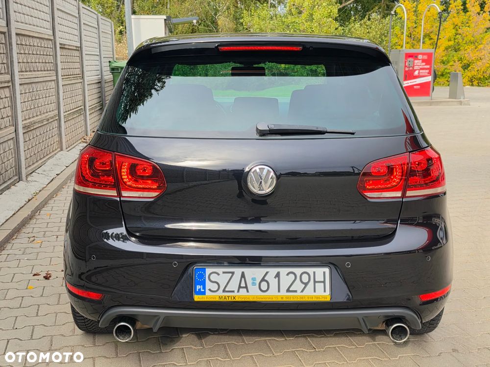 Volkswagen Golf - 31
