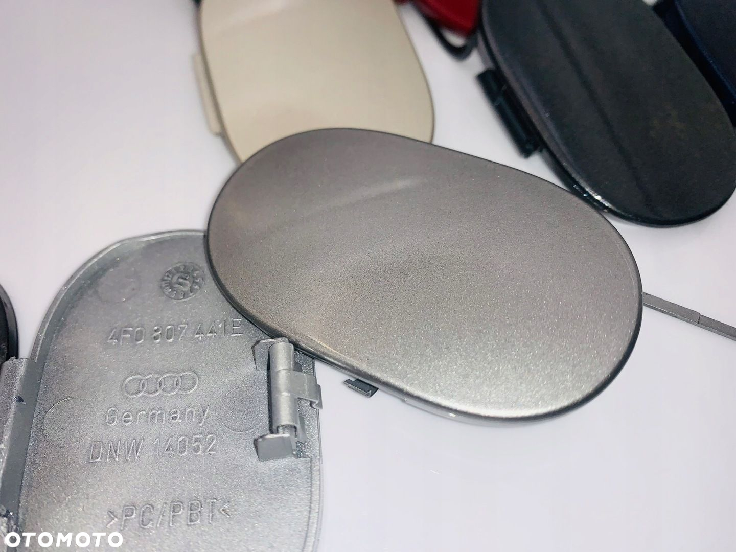 ZAŚLEPKA HAK / HOL PRZÓD A6 C6 S-LINE KOLORY 4F0807441E - 10