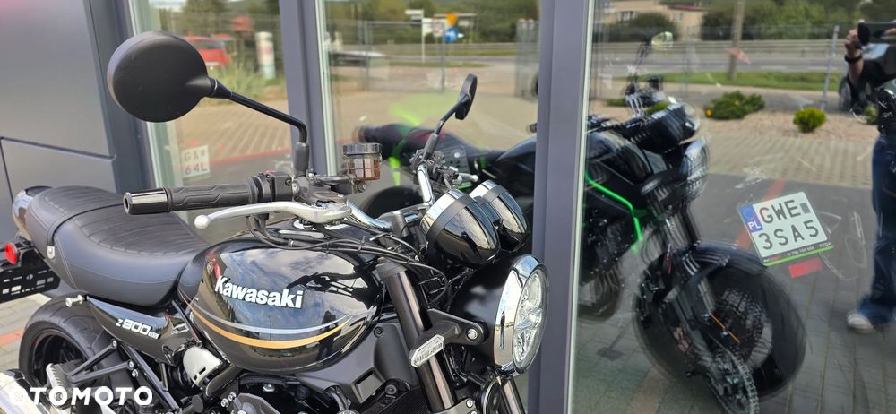 Kawasaki Z 900 RS - 23