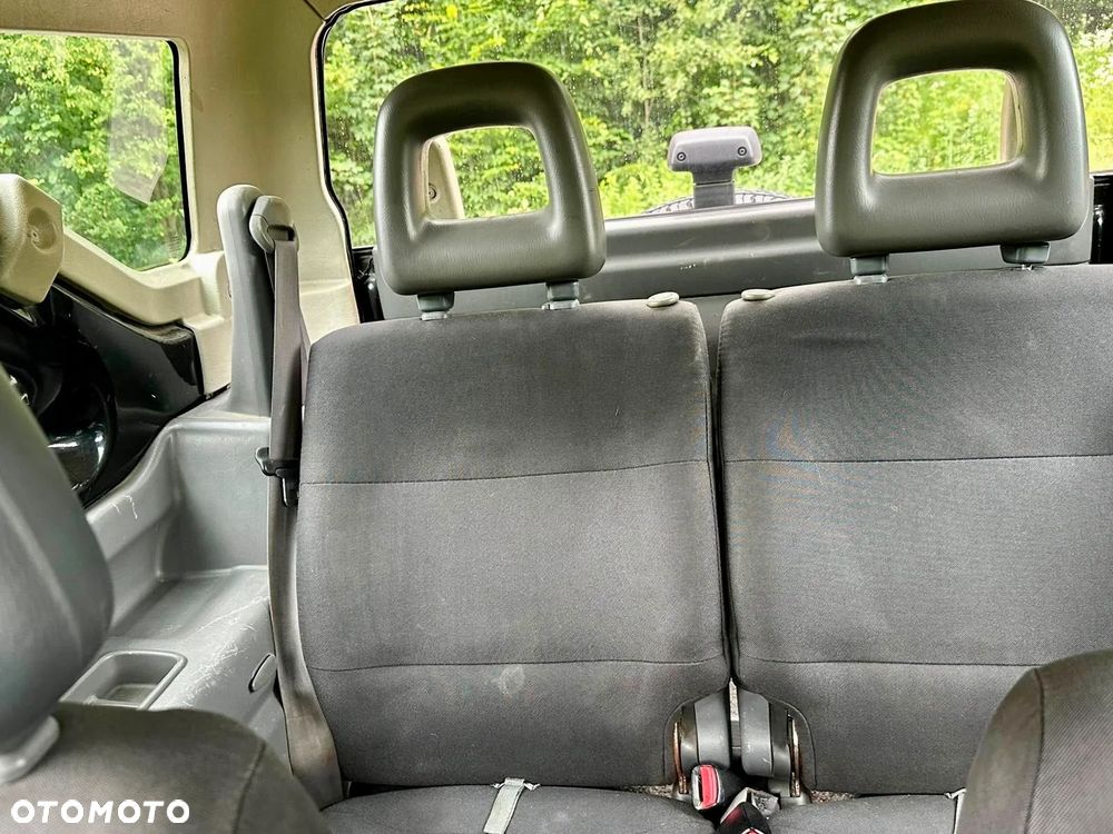 Suzuki Jimny - 10