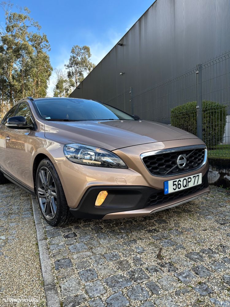 Volvo V40 D2 - 13