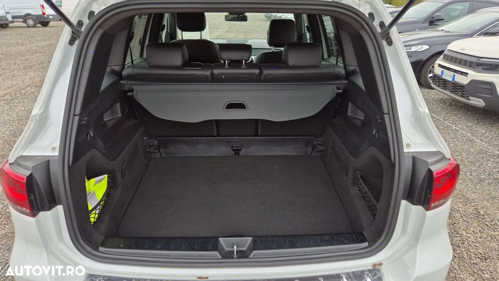 Mercedes-Benz GLB 200 d 8G-DCT - 11