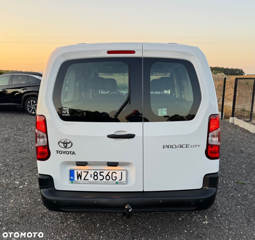 Toyota Proace City Verso - 8
