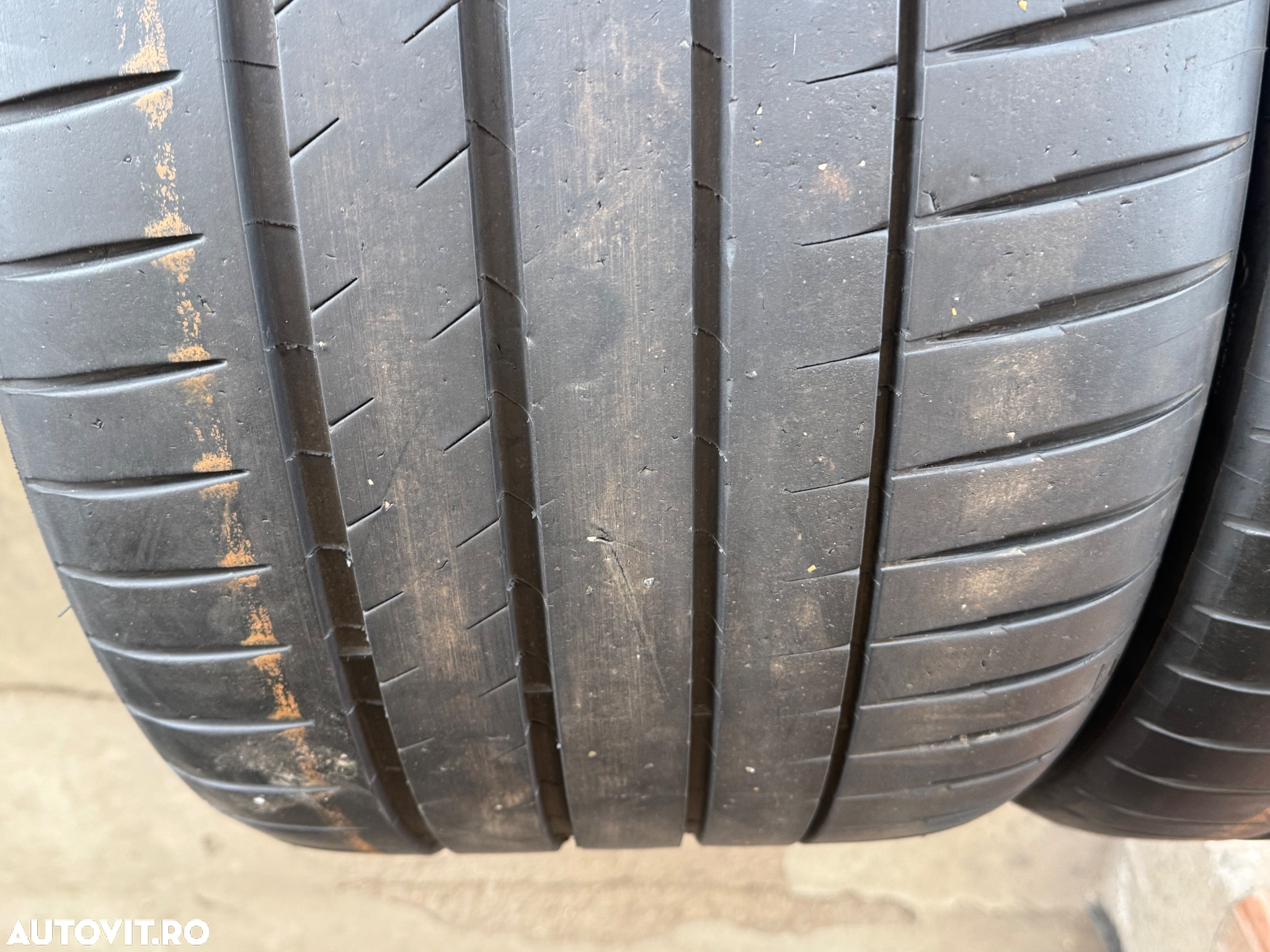 Vând 2 anvelope 295/30/21 Michelin de vară ca noi - 3