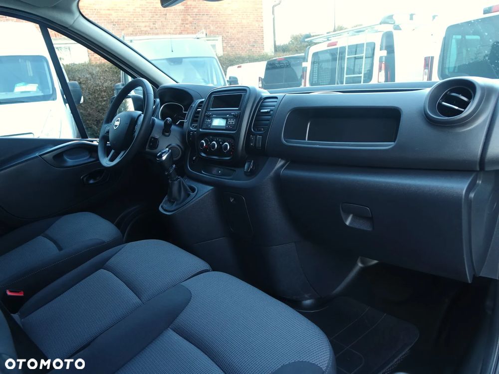 Renault Trafic chłodnia do przewozu leków LONG L2H1 - 7