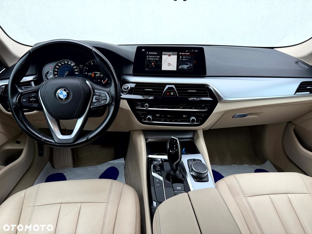 BMW Seria 5 520d Sport Line sport - 15