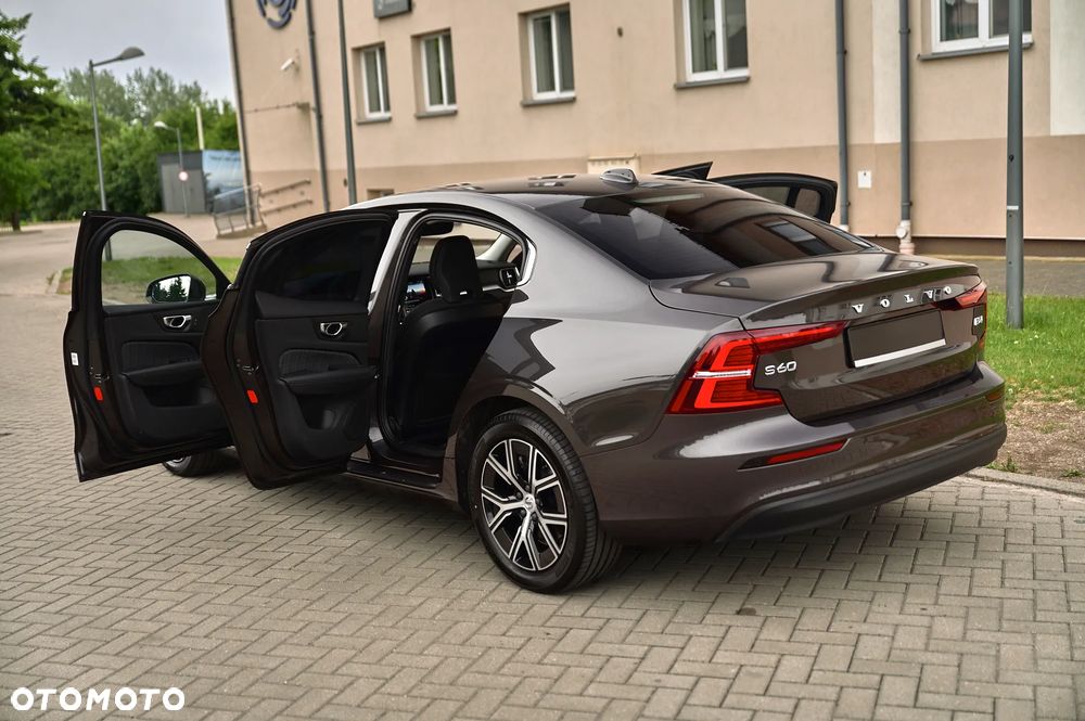 Volvo S60 - 24