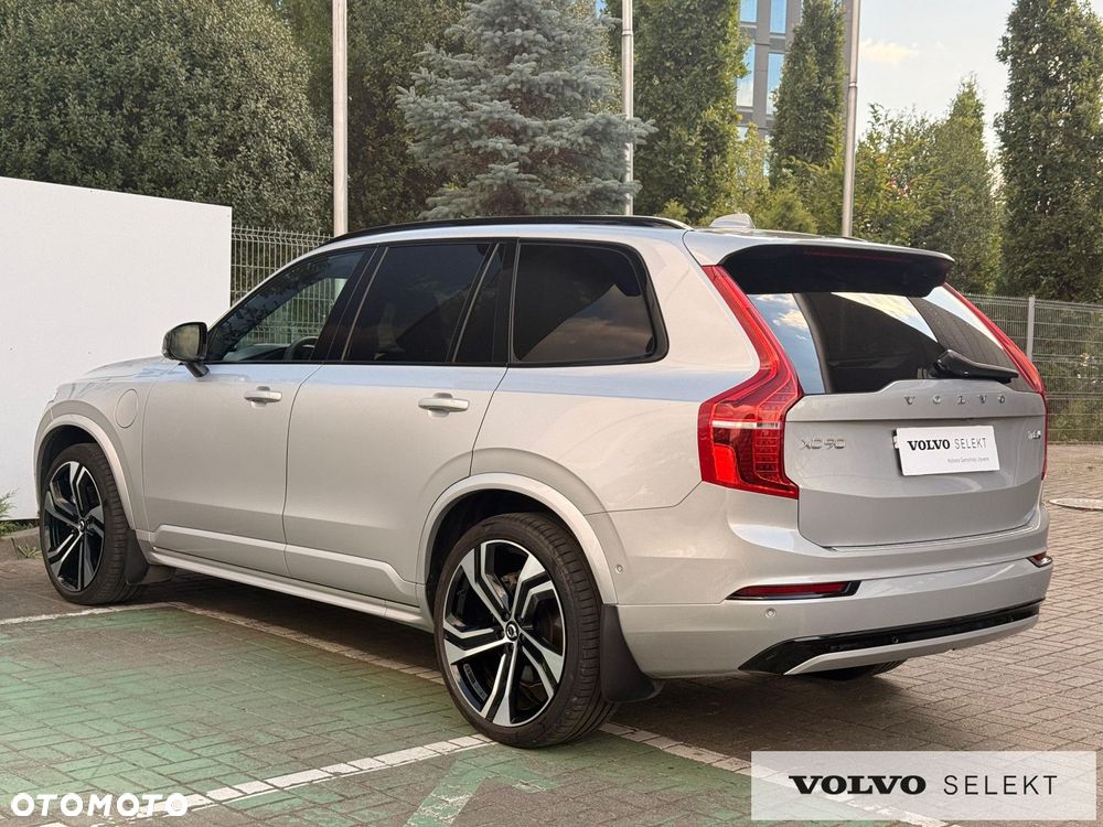 Volvo XC 90 - 9