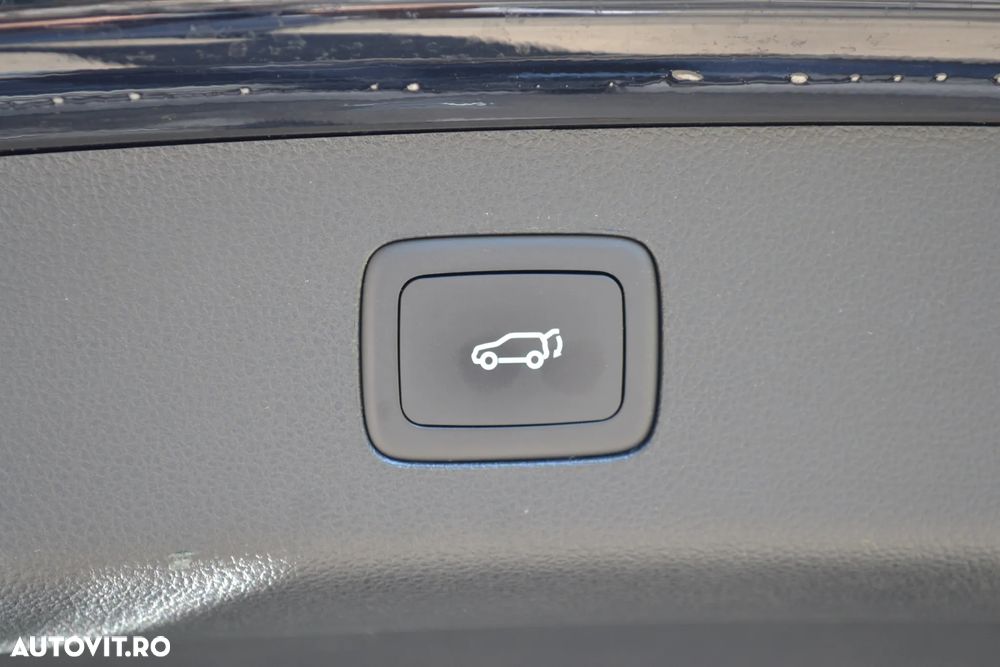 MG EHS 1.5T-GDI PHEV Luxury - 11